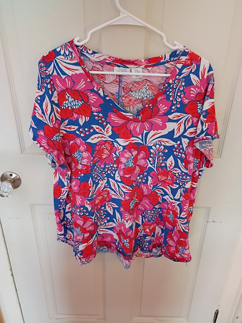 Vibrant Floral  Women’s Top - Blue/Pink/Red